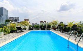 Joviale Hotel